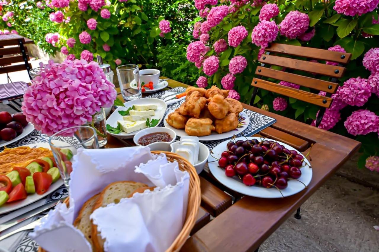 Palorto Hotel Gjirokastër 外观 照片