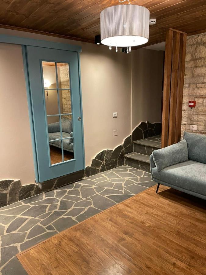 Palorto Hotel Gjirokastër 外观 照片