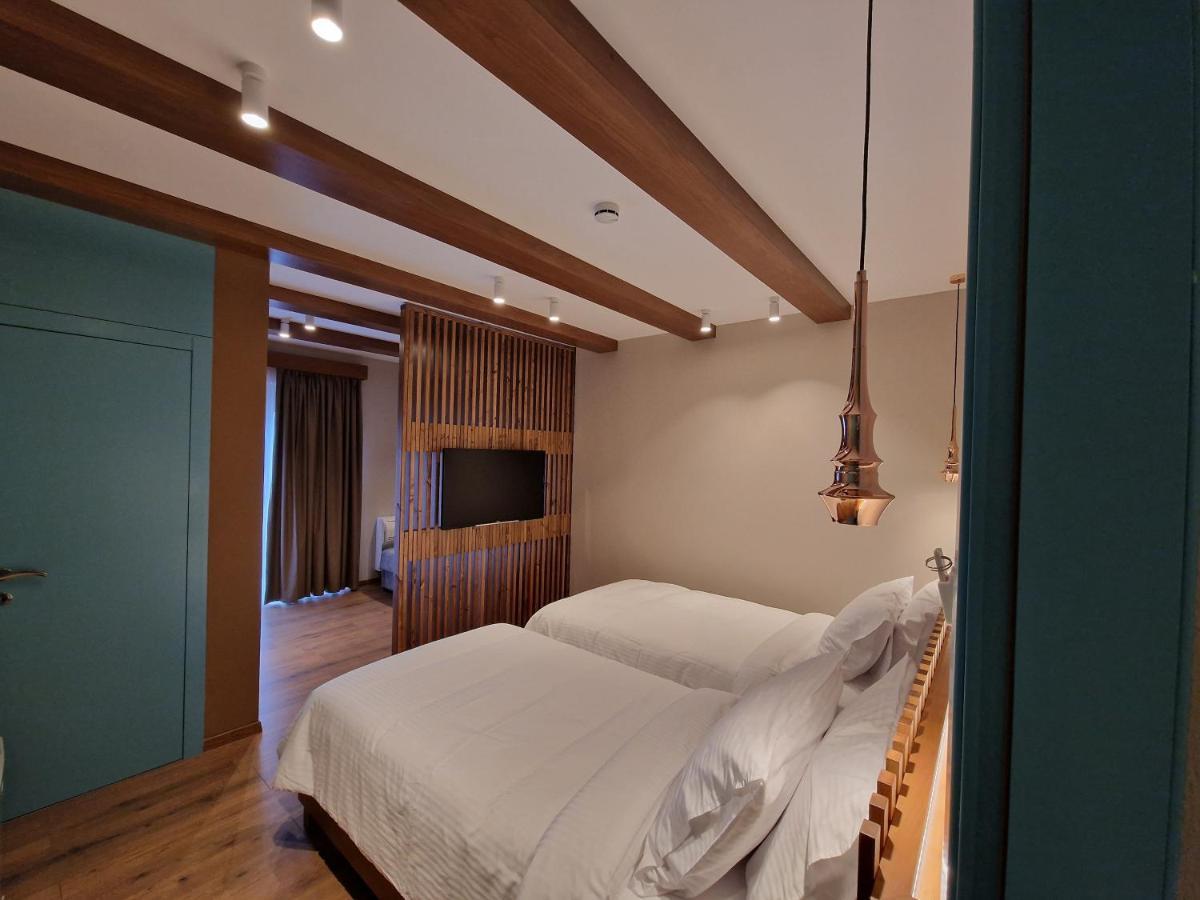 Palorto Hotel Gjirokastër 外观 照片
