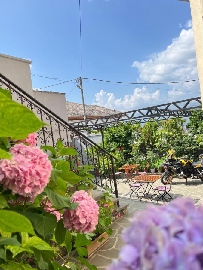 Palorto Hotel Gjirokastër 外观 照片