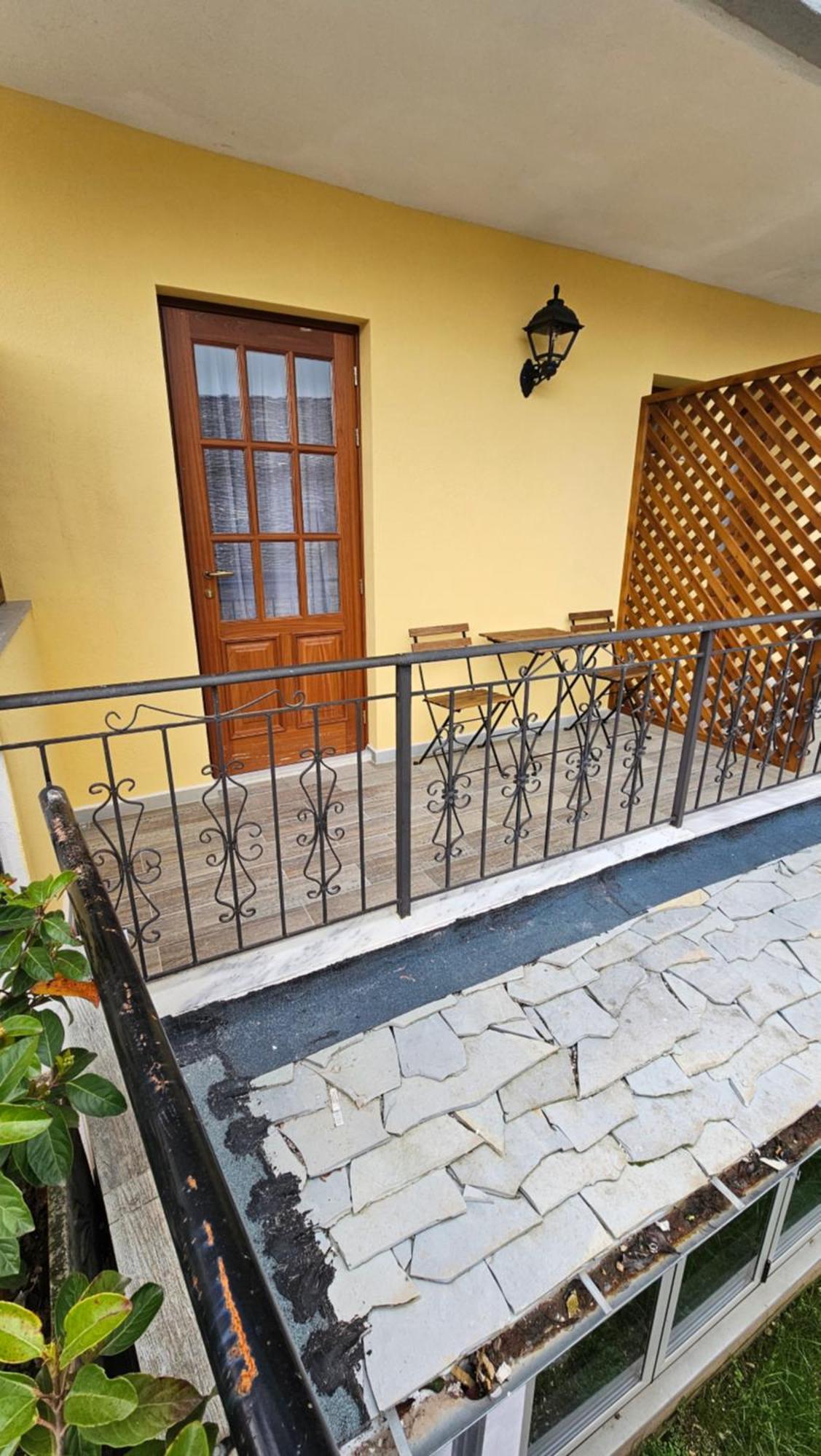 Palorto Hotel Gjirokastër 外观 照片