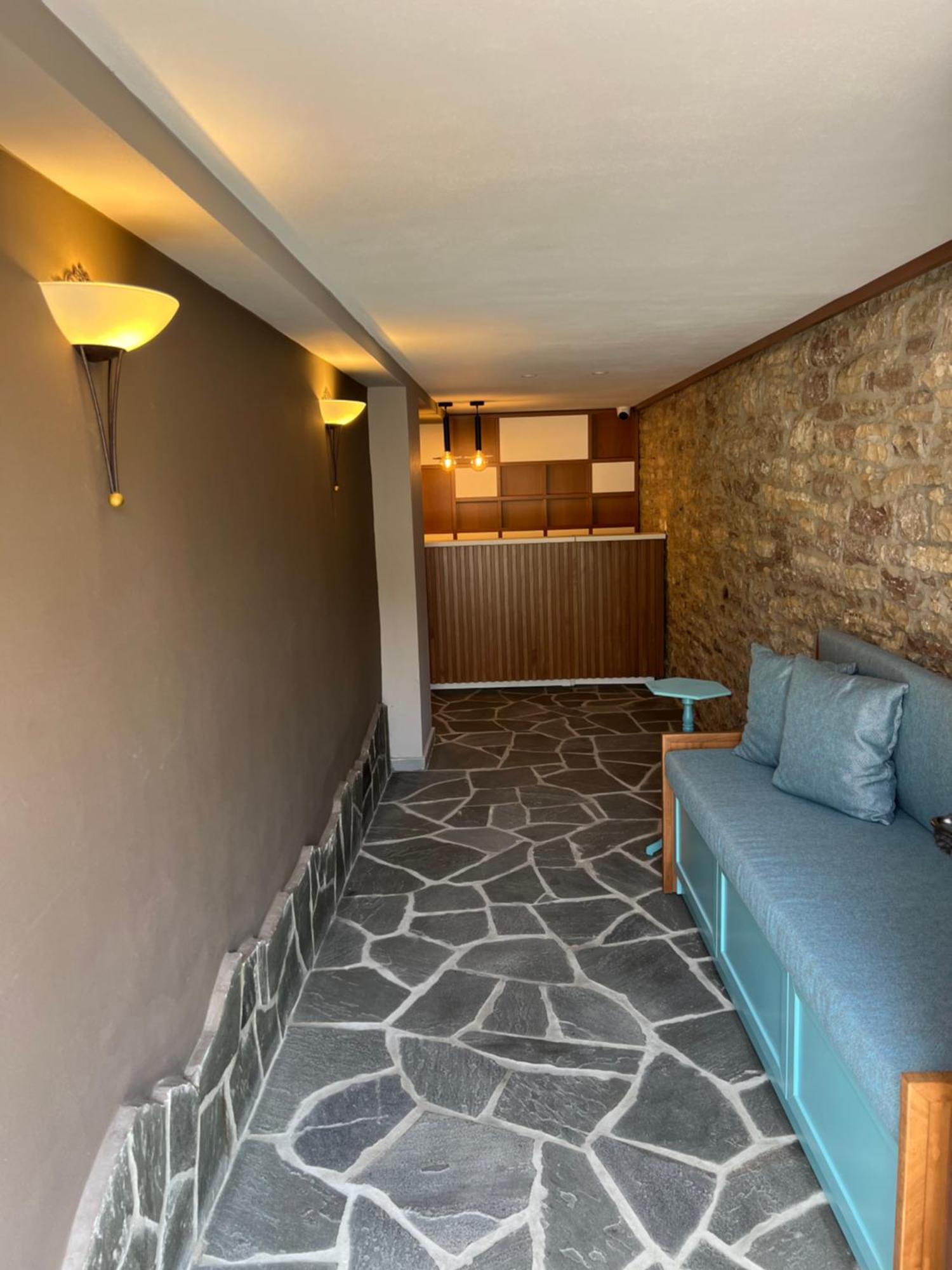 Palorto Hotel Gjirokastër 外观 照片